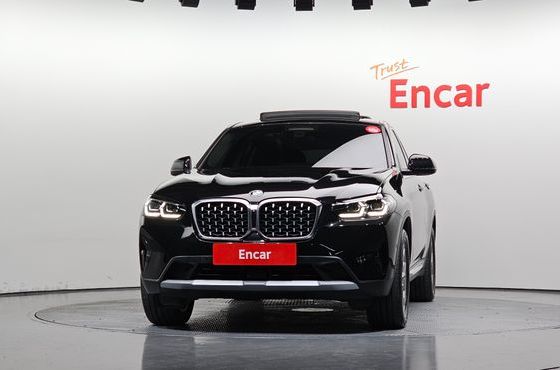 BMW X4 xDrive20i xLine — пробег 42 682 км — фото 3 из 5