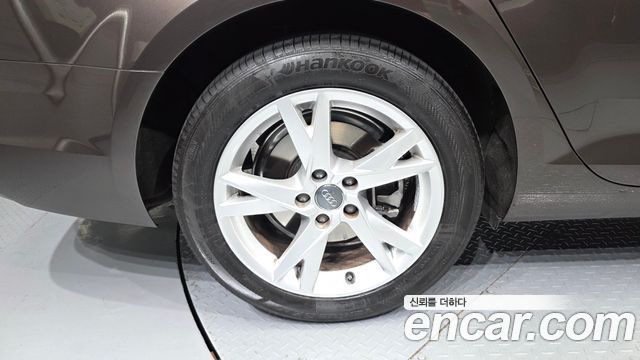 Audi A4 из Кореи Encar