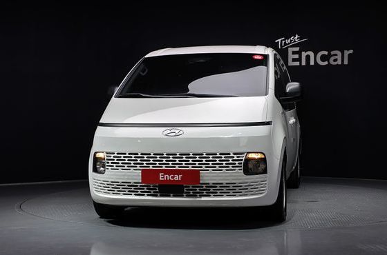 Hyundai Staria Cargo 5-Seater Smart — пробег 155 882 км — фото 3 из 5