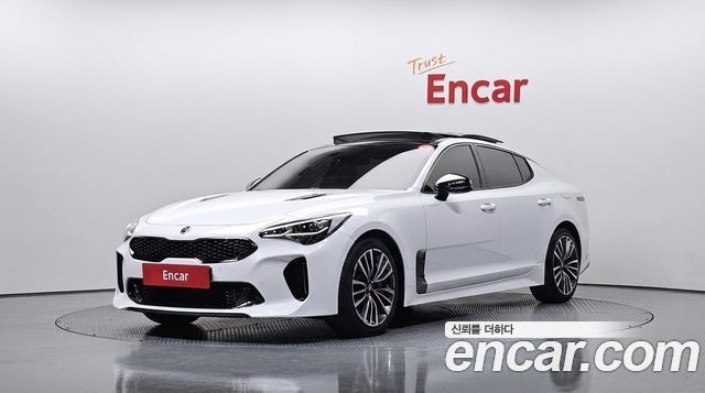 Kia Stinger из Кореи Encar