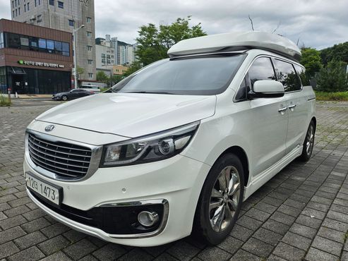 Kia Carnival 9-seater Hi-Limousine Prestige — пробег 323 629 км — фото 2 из 5