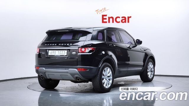 Land Rover Range Rover Evoque 2.2 SD4 Pure — пробег 90 811 км — фото 2 из 5