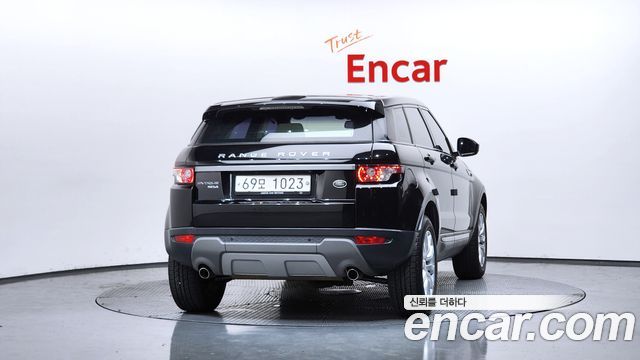 Land Rover Range Rover Evoque 2.2 SD4 Pure — пробег 90 811 км — фото 4 из 5