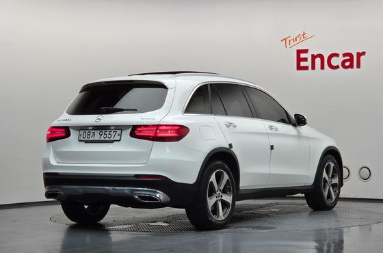 Mercedes-Benz GLC-Class GLC220 d 4MATIC Premium — пробег 65 855 км — фото 2 из 5
