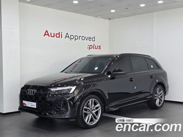 Audi Q7 55 TFSI Quattro Premium — пробег 8 633 км — фото 1 из 5
