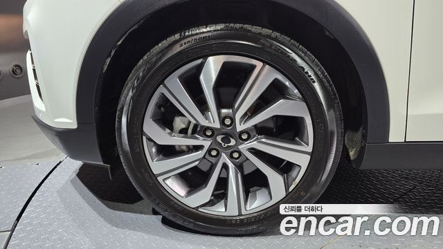 Ssangyong TIBOLI из Кореи Encar