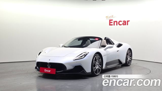 Maserati MC20 из Кореи Encar