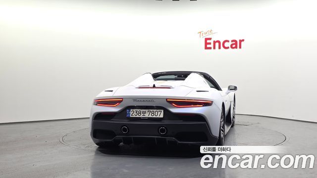 Maserati MC20 из Кореи Encar