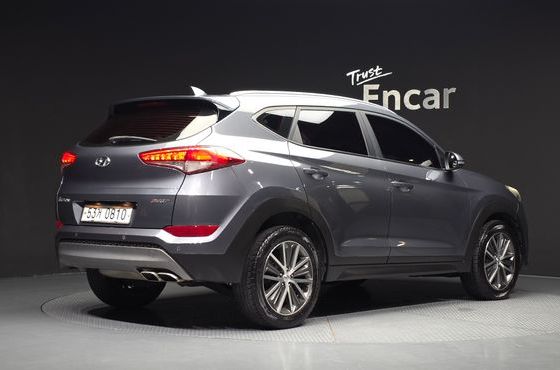 Hyundai Tucson Diesel 2.0 2WD Modern — пробег 278 562 км — фото 2 из 5