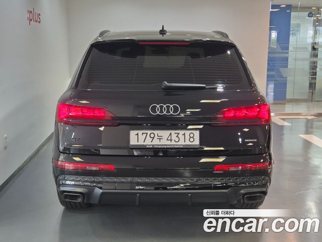 Audi Q7 55 TFSI Quattro Premium — пробег 1 526 км — фото 4 из 5