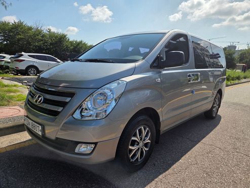 Hyundai Starex 4WD 12-Seater Wagon Modern Special — пробег 122 239 км — фото 2 из 5