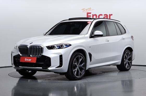 BMW X5 xDrive 40i M Sport — пробег 8 578 км — фото 1 из 5