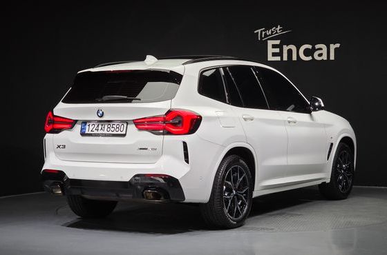 BMW X3 xDrive 20i M Sports Pro — пробег 19 520 км — фото 2 из 5