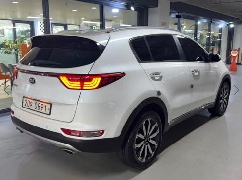 Kia Sportage Diesel 1.7 2WD Trendy — пробег 97 520 км — фото 4 из 5