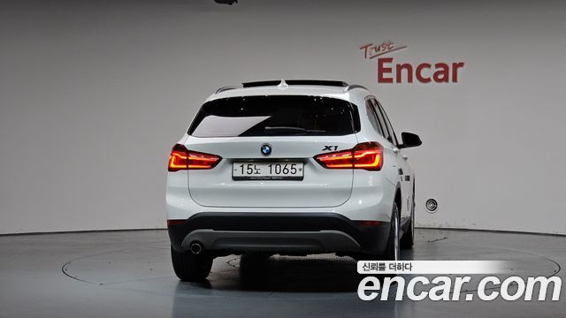 BMW X1 xDrive 18d — пробег 62 102 км — фото 4 из 5