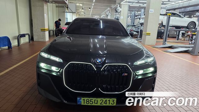 BMW i7 из Кореи Encar