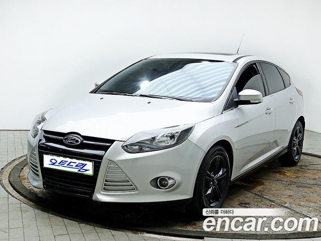 Ford Focus 2.0 Diesel Sport Hatchback 3rd — пробег 156 410 км — фото 2 из 5