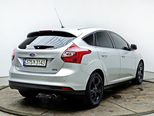 Ford Focus 2.0 Diesel Sport Hatchback 3rd — пробег 156 410 км — фото 4 из 5