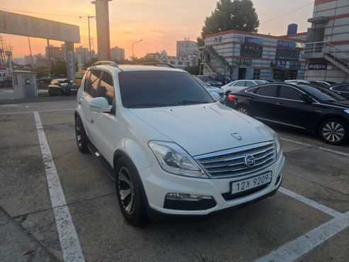 Ssangyong Rexton 2.0 4WD RX7 Prestige — пробег 165 535 км — фото 1 из 5