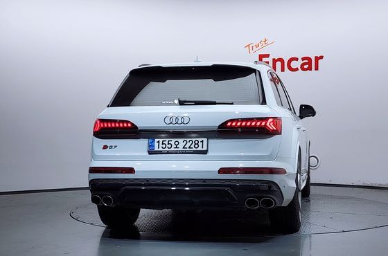 Audi SQ7 4.0 TFSI Quattro — пробег 39 346 км — фото 4 из 5
