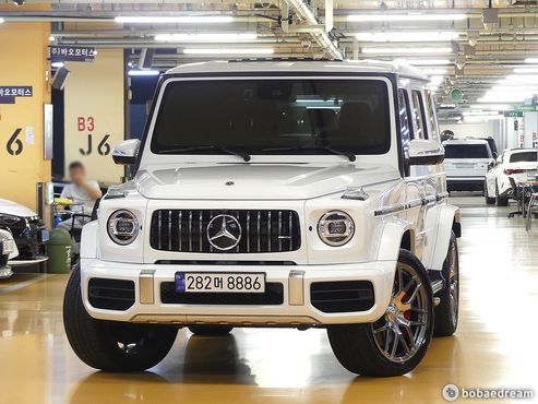 Mercedes-Benz G-Class AMG G63 Manufaktur — пробег 11 000 км — фото 1 из 5