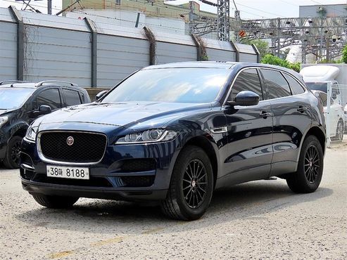 Jaguar F-PACE 20d Prestige — пробег 121 149 км — фото 2 из 5
