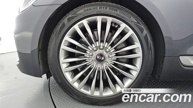 Kia K9 из Кореи Encar