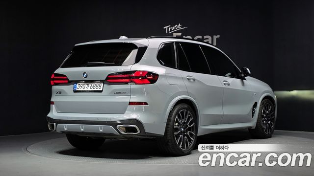 BMW X5 xDrive 30d M Sport — пробег 8 141 км — фото 2 из 5