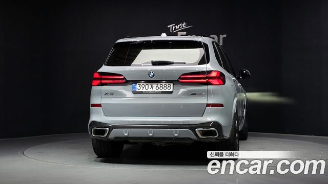 BMW X5 xDrive 30d M Sport — пробег 8 141 км — фото 4 из 5