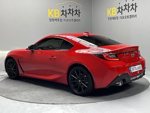Toyota 86 2.4 Premium — пробег 608 км — фото 2 из 5