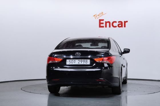 Hyundai Sonata CVVL Smart — пробег 281 010 км — фото 4 из 5