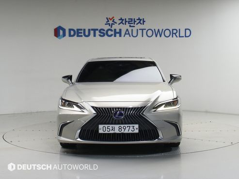 Lexus ES Luxury Plus — пробег 53 962 км — фото 3 из 5
