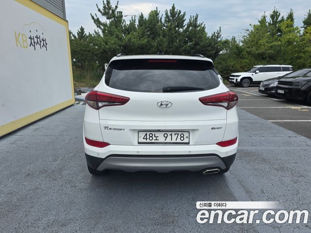 Hyundai Tucson из Кореи Encar