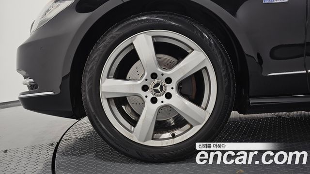 Mercedes-Benz CLS-Class из Кореи Encar