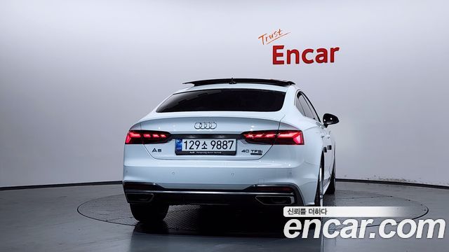 Audi A5 40 TFSI Quattro Sportback — пробег 28 924 км — фото 4 из 5