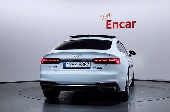 Audi A5 40 TFSI Quattro Sportback — пробег 28 924 км — фото 4 из 5