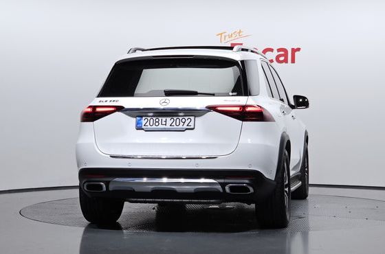 Mercedes-Benz GLE-Class GLE350 4MATIC — пробег 8 339 км — фото 4 из 5