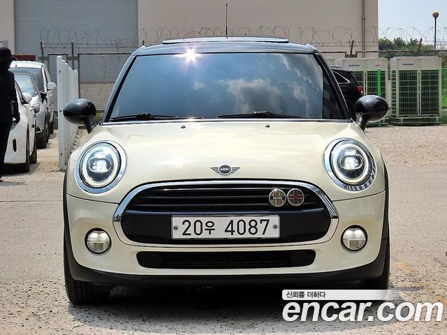 Mini Cooper HIGH Third Generation — пробег 72 901 км — фото 1 из 5