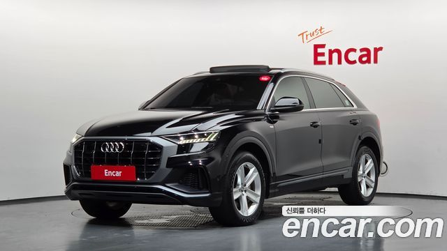 Audi Q8 45 TDI Quattro Premium — пробег 128 765 км — фото 1 из 5