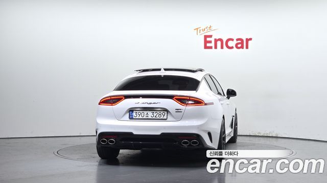 Kia Stinger из Кореи Encar