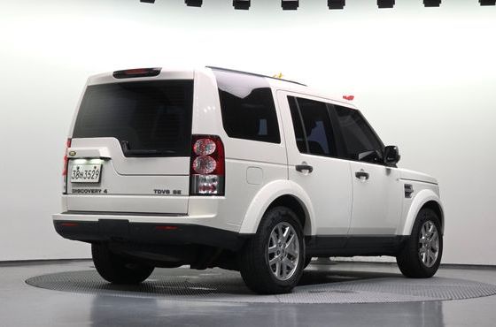 Land Rover Discovery 2.7 TDV6 SE — пробег 233 389 км — фото 2 из 5