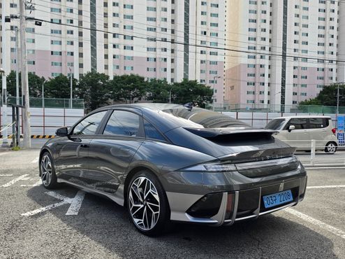 Hyundai Ioniq6 Long Range AWD Exclusive — пробег 44 170 км — фото 2 из 5