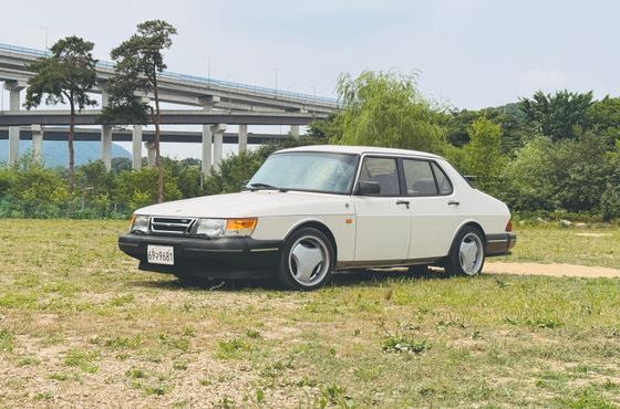 Saab 900 2.0 1th — пробег 220 000 км — фото 1 из 5