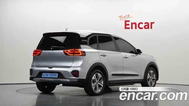 Kia Niro Air — пробег 55 258 км — фото 2 из 5