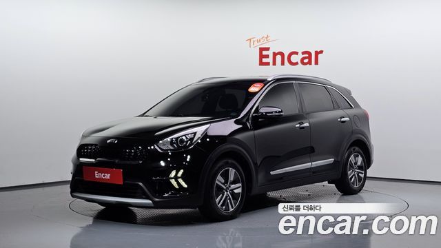 Kia Niro 1.6 HEV Prestige — пробег 94 005 км — фото 1 из 5