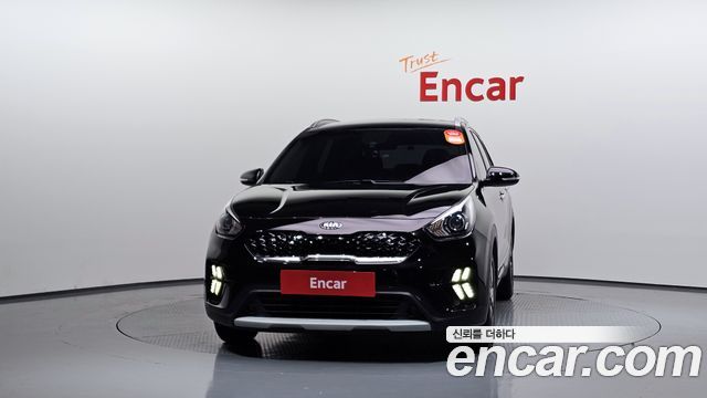 Kia Niro 1.6 HEV Prestige — пробег 94 005 км — фото 3 из 5