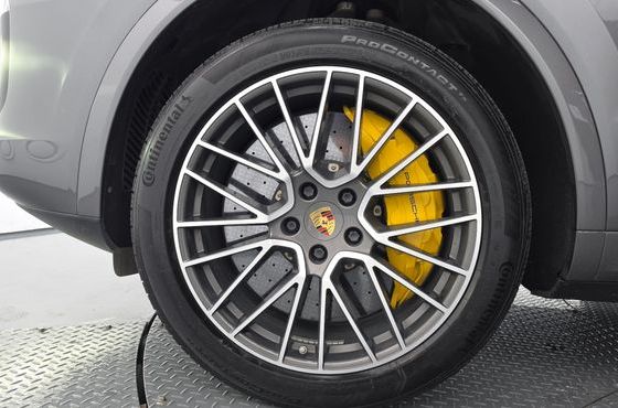 Porsche Cayenne 4.0 Turbo — пробег 81 462 км — фото 5 из 5