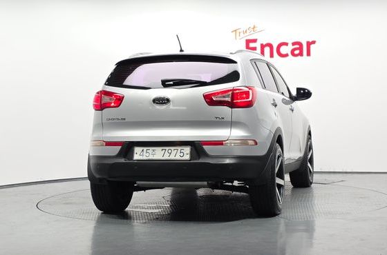 Kia Sportage Diesel 2WD TLX High-Deluxe — пробег 167 989 км — фото 4 из 5
