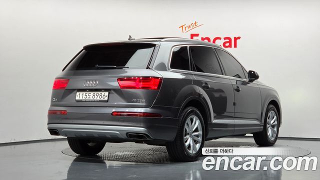 Audi Q7 45 TFSI Quattro — пробег 141 578 км — фото 2 из 5