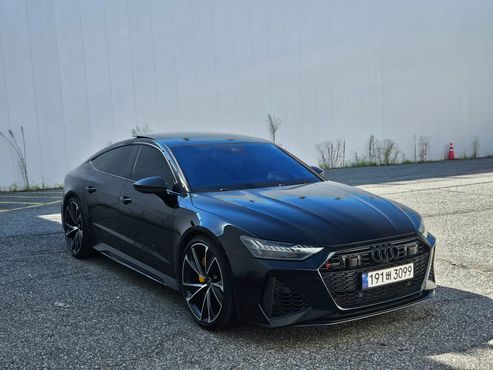 Audi RS7 4.0 TFSI Quattro — пробег 44 193 км — фото 3 из 5